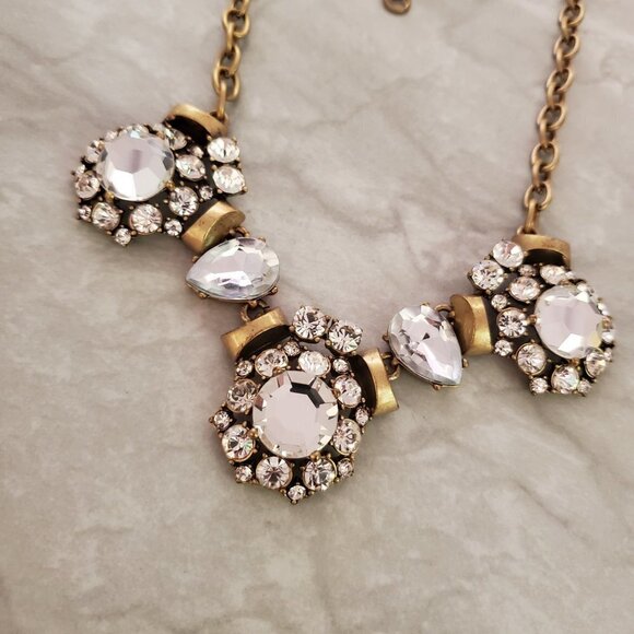 💖 J.Crew Classic Rhinestones Crystal Cluster Antique Statement Necklace 💖 - Picture 7 of 14